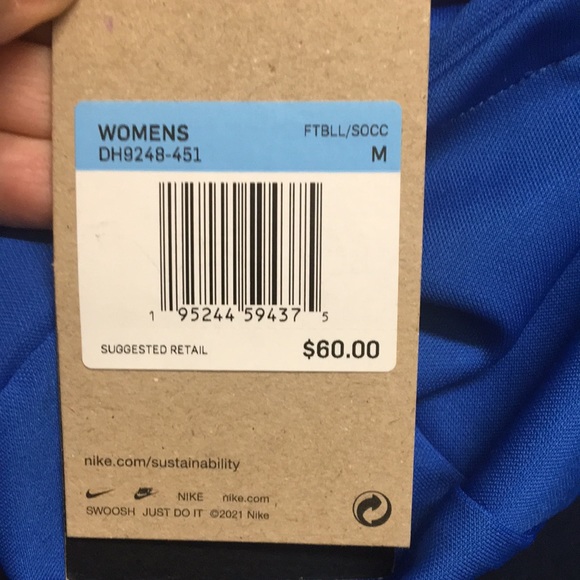 Nike Athletic/Athleisure Hoody, Size M, NWT! - Picture 11 of 11